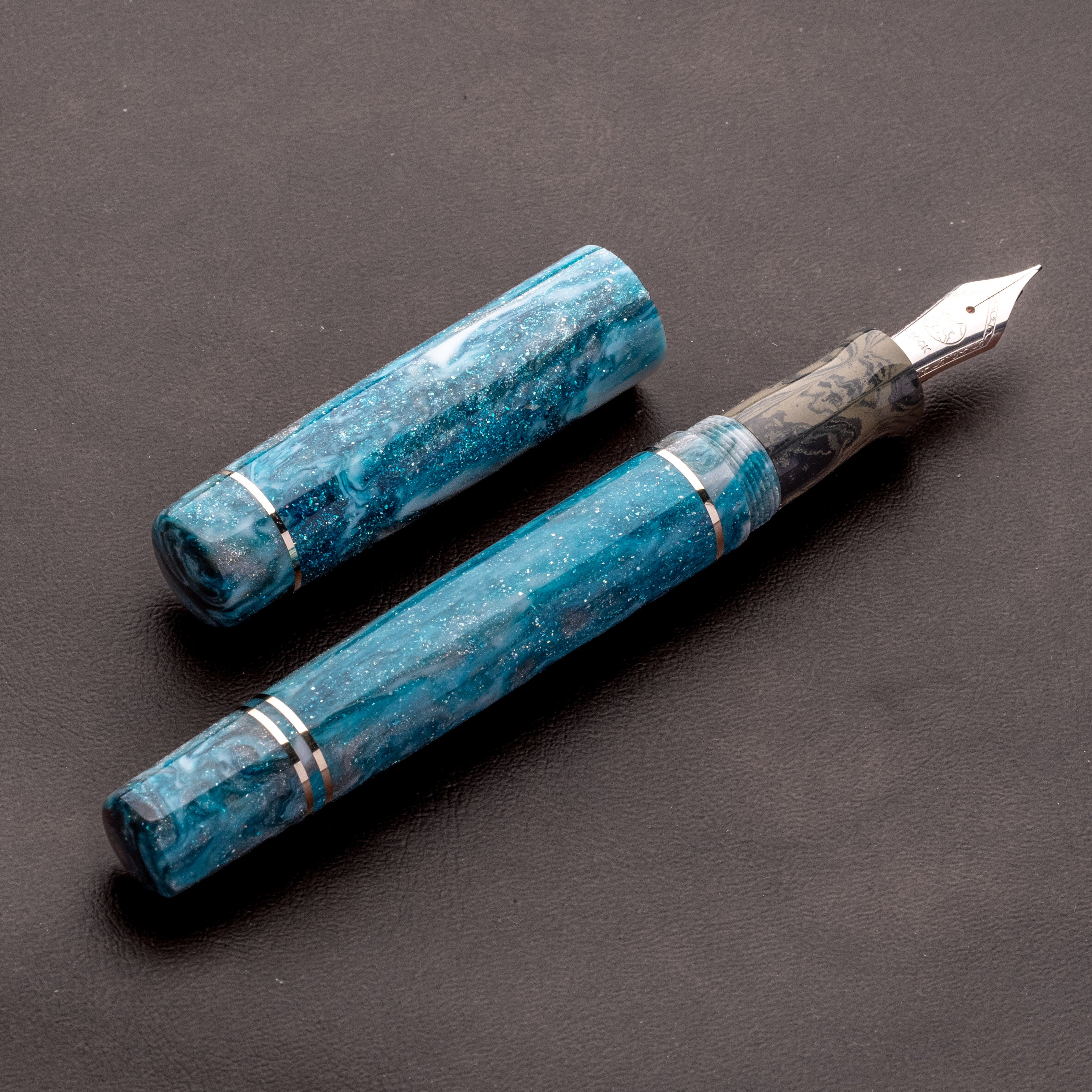 Fountain Pen - Bock #6 - 14 mm - DiamondCast Silver Lake with Silver Accents