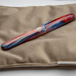 Load image into Gallery viewer, Fountain Pen - Jowo #6 - 13 mm - In-house material with white, blue and red
