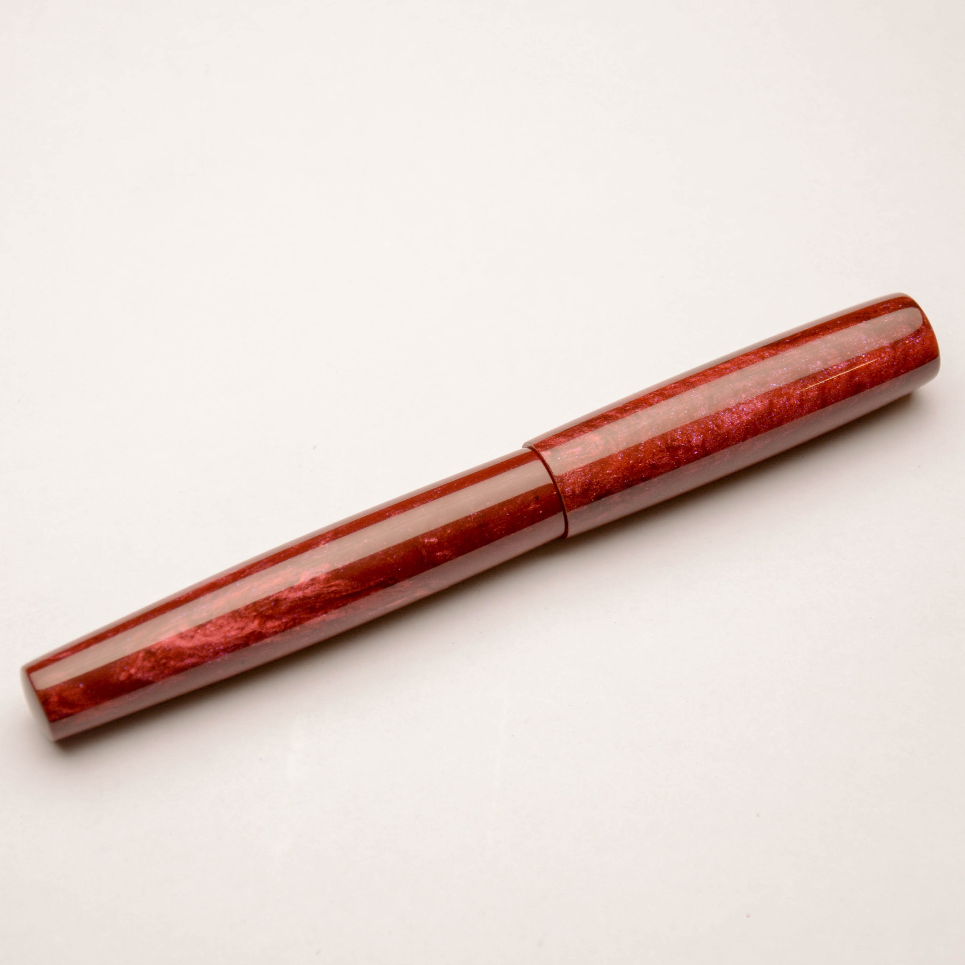 Fountain Pen - Bock #6 - 12 mm - In house material, opaque and pearlescent red with interference purple