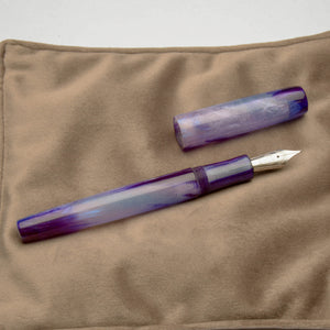 Fountain Pen - Bock #6 - 13 mm - In-house transparent material with many tones of purple and interference blue